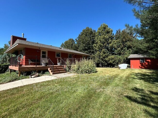 Primary Photo - 3406 Quinella Dr