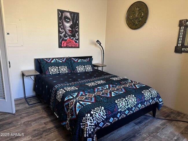 Building Photo - 11011 N Zephyr Dr