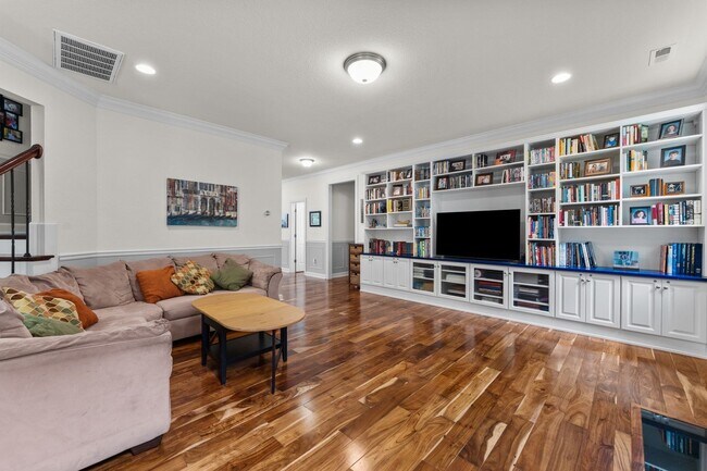Building Photo - Newly built and beautiful property located...