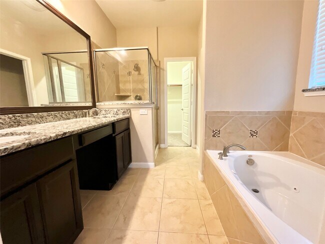 Building Photo - 26954 Mustang Retreat Ln
