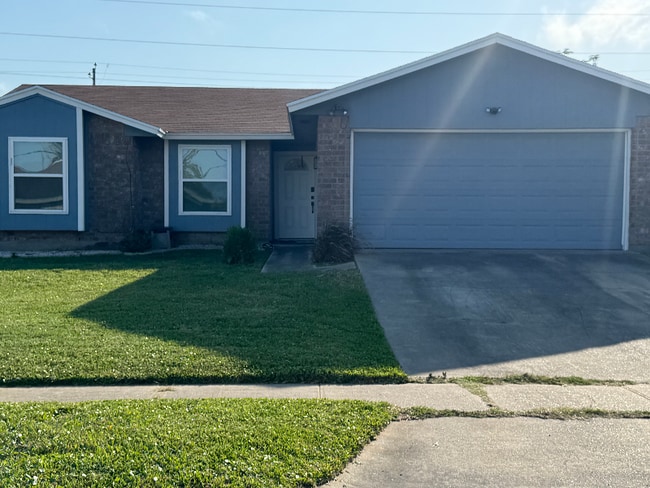 Building Photo - 837 Orleans Dr