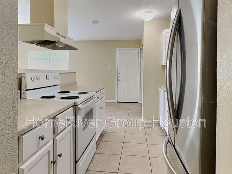 Building Photo - 5114 Shadowridge Dr