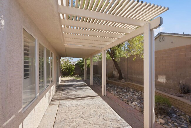 Building Photo - 4513 Long Horse Ct
