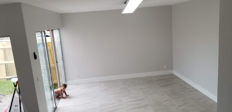 Building Photo - 5913 Lincoln St