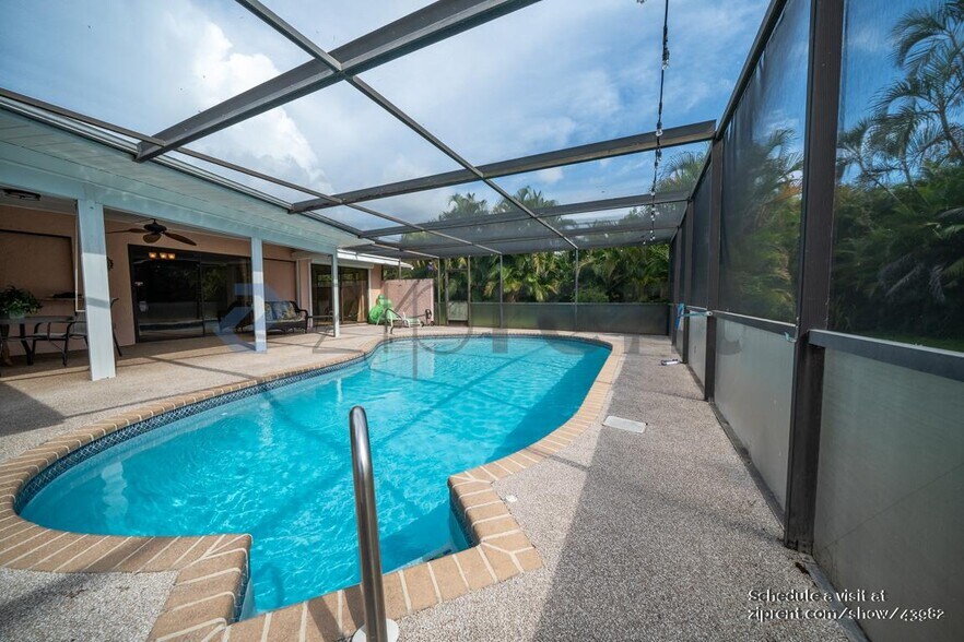 Building Photo - 1774 Whiskey Creek Dr