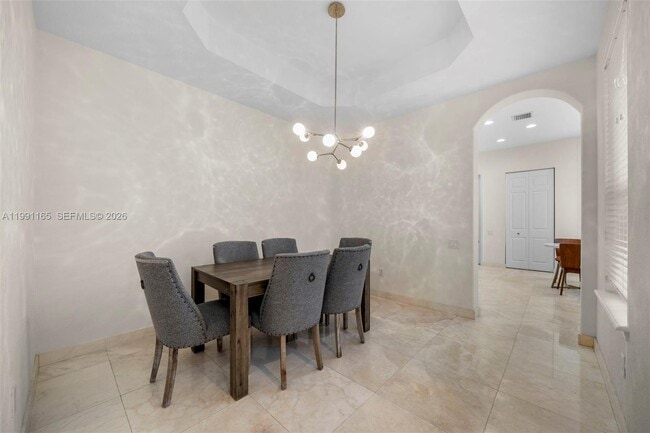 Building Photo - 896 Spinnaker Dr