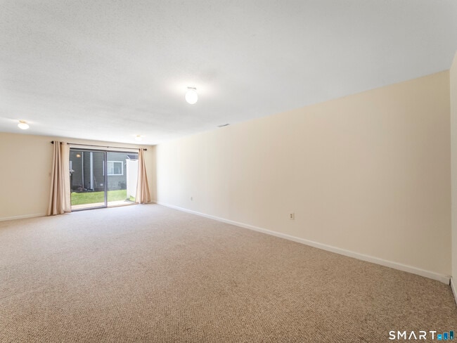 Building Photo - 344 Monticello Dr