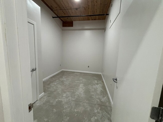 Building Photo - 88 Gerrish Ave