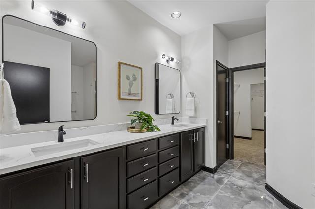 Building Photo - 4312 McKinney Ave