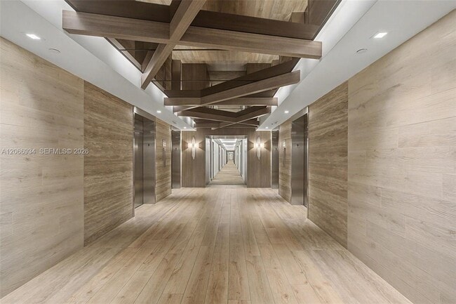 Building Photo - 2301 Collins Ave