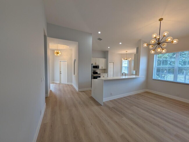 Building Photo - 8273 Manjack