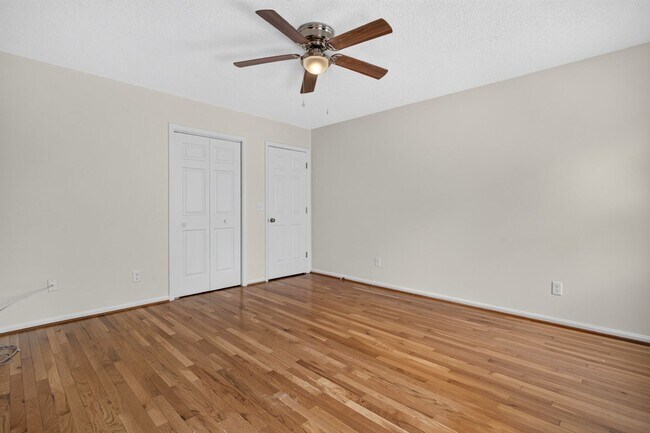 Building Photo - Beautiful home in Spring Valley
