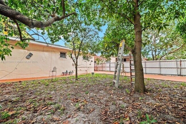 Building Photo - 1060 Opa-locka Blvd