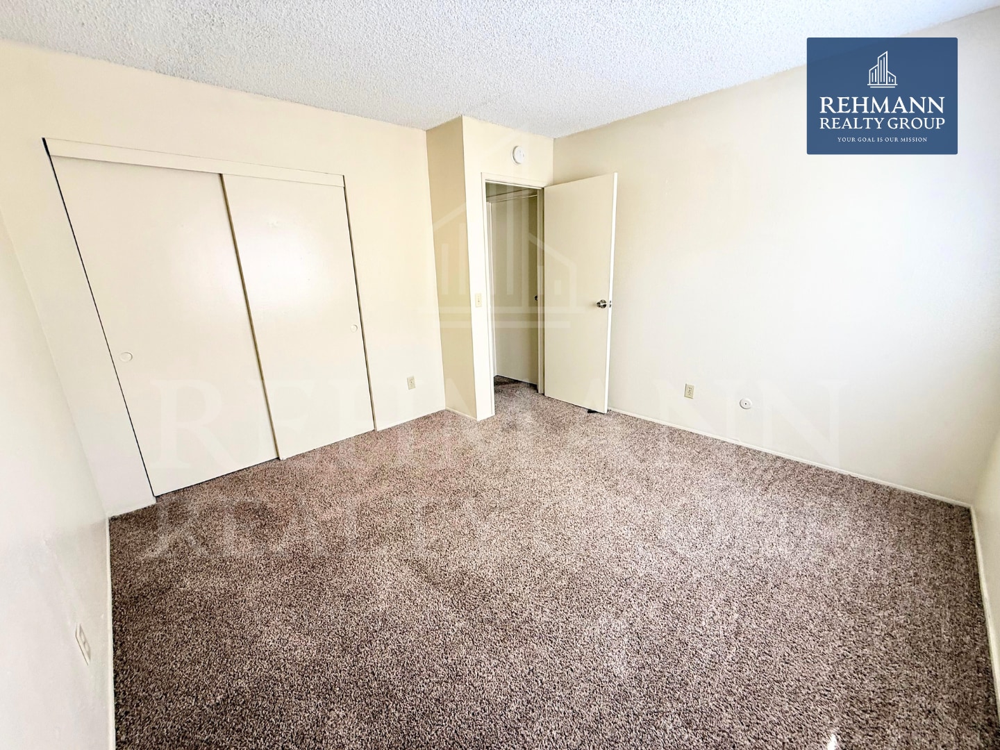 Building Photo - 3784 Arnold Ave