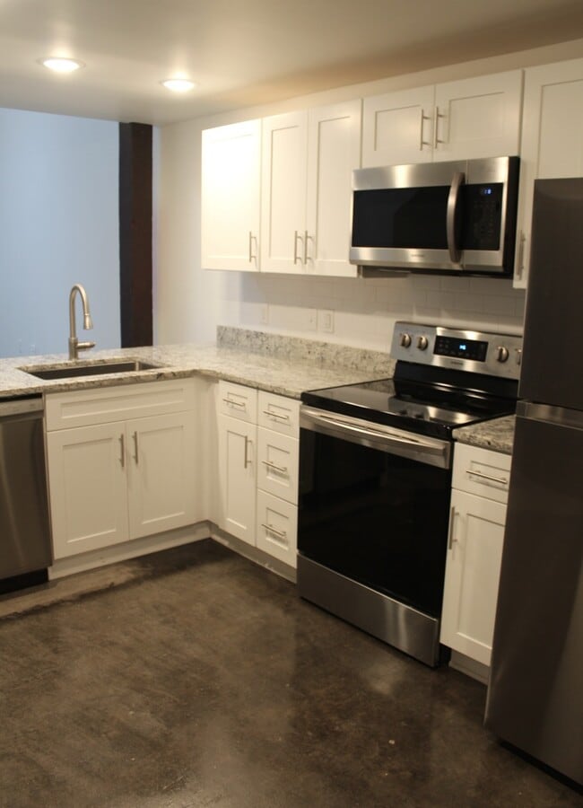 Building Photo - 408 Wellons St