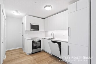 Building Photo - 158 Summer St