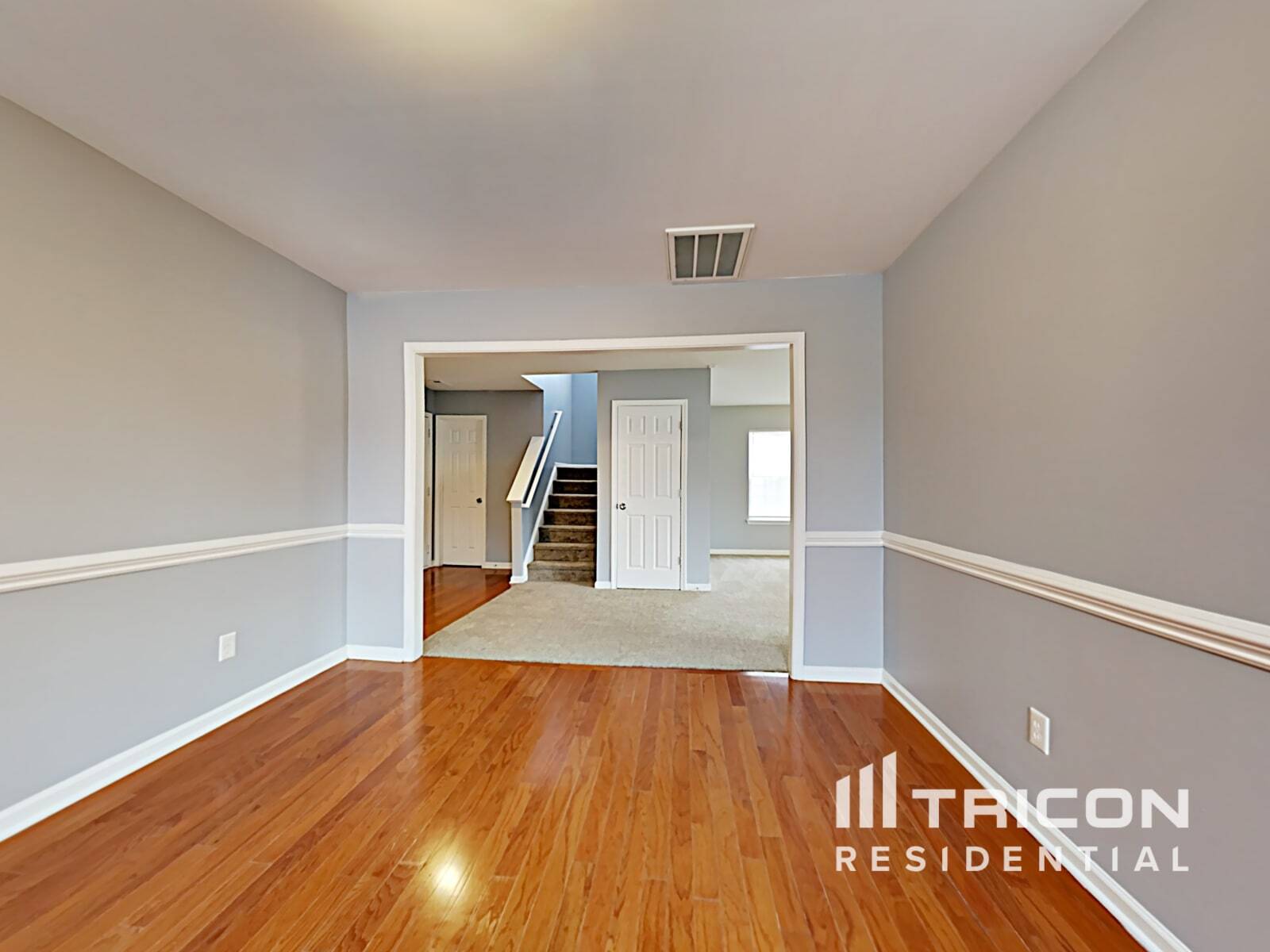 Building Photo - 1106 Delander Ln