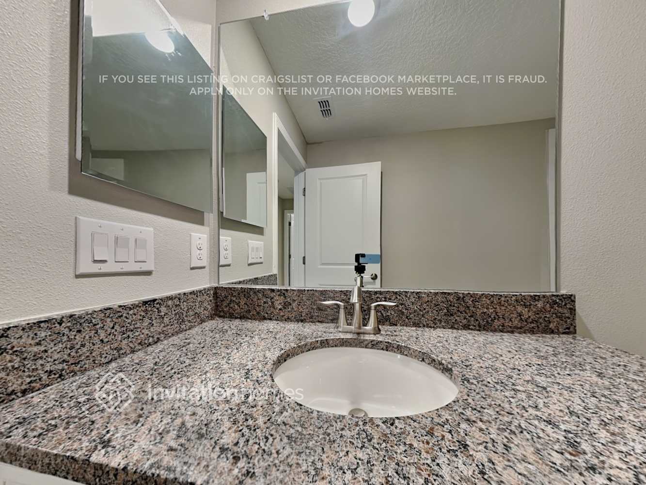 Building Photo - 2923 Gridiron Garden Isle