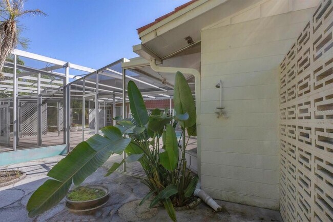 Building Photo - 2605 Desoto Rd