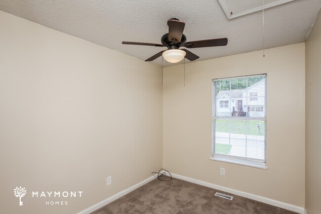 Building Photo - 225 Orchard Hill Dr