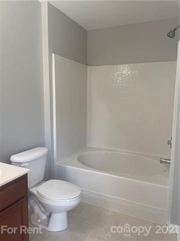 Building Photo - 1306 Stourbridge Lion Dr