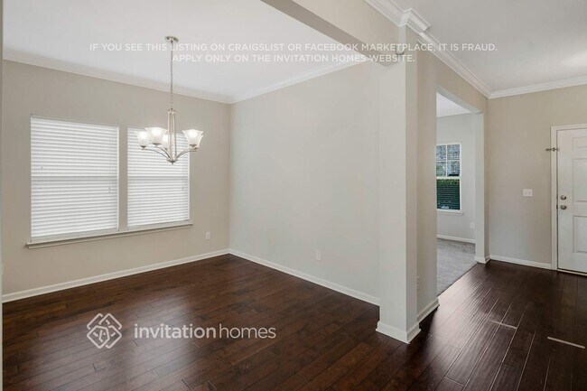 Building Photo - 10225 Snowbell Ct