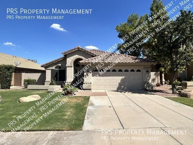 Primary Photo - 855 N Quail Ln