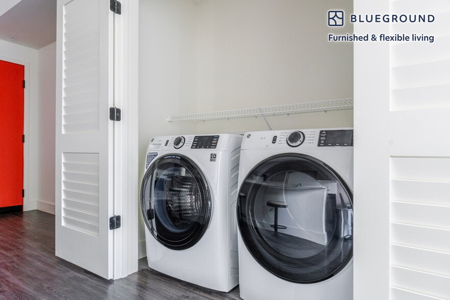 Building Photo - 19888 40th Ave W