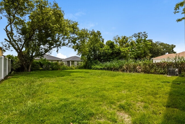 Building Photo - 4539 Cypress St