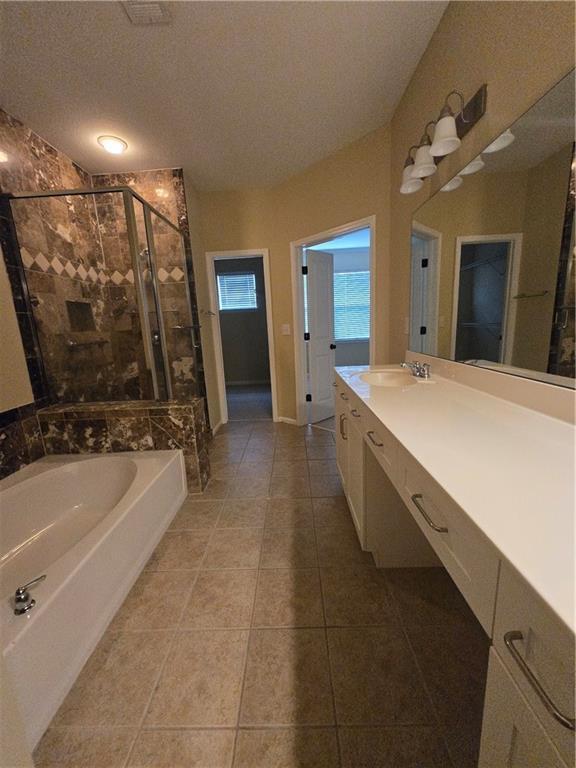 Building Photo - 1356 Bexley Pl