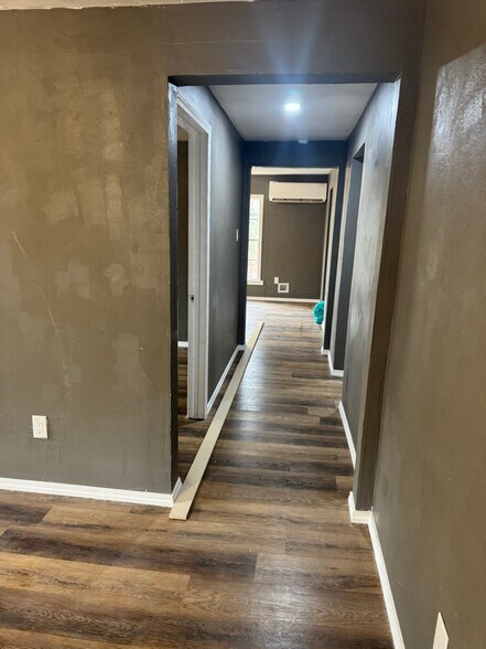 Building Photo - 15272 FM 449