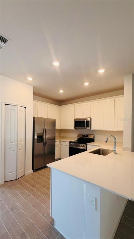 Building Photo - 3649 SE 37th Ct