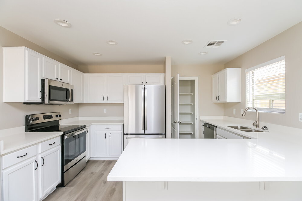 Building Photo - 37766 N Sandy Dr