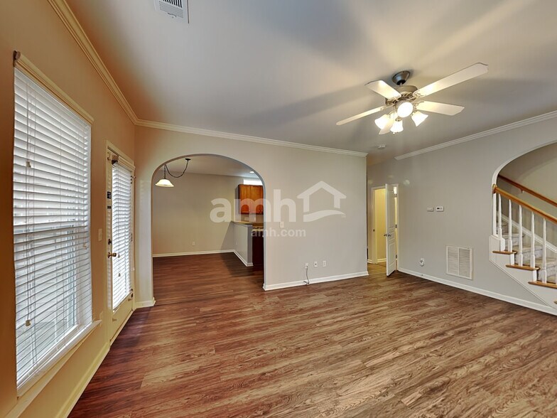 Building Photo - 3324 Glamorgan Ct