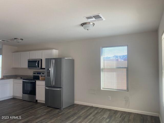 Building Photo - 840 S Parker Pl