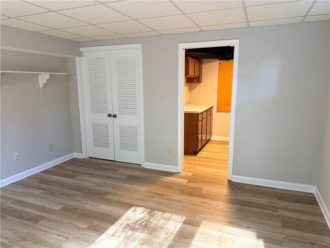 Building Photo - 1351 Old Johnson Ferry Rd NE