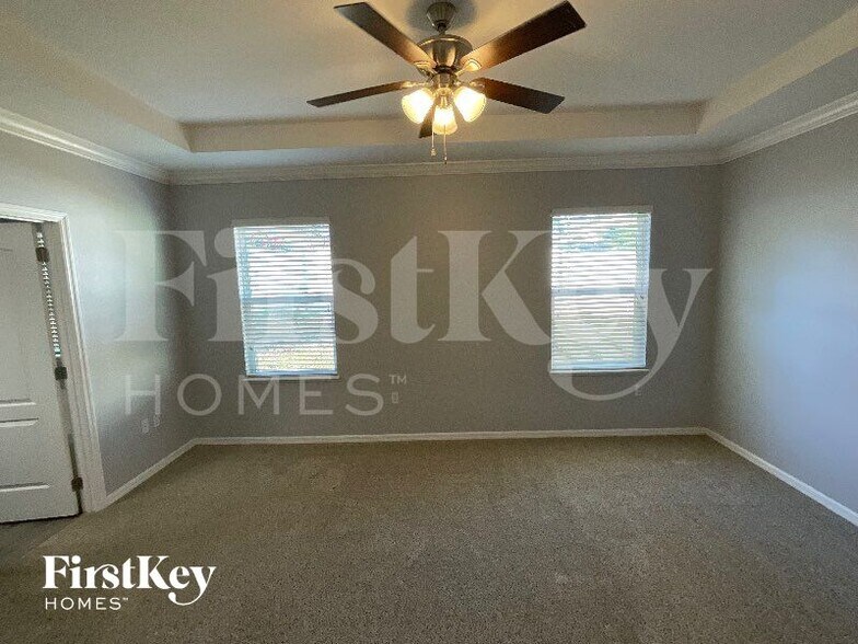 Building Photo - 26 The Village Blvd