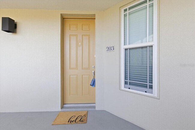 Building Photo - 10045 Links Ln