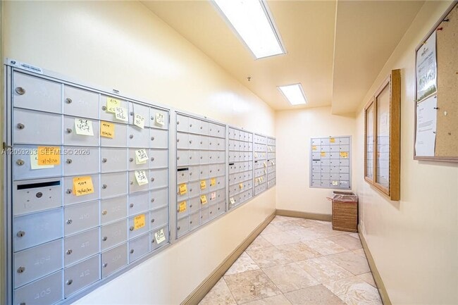 Building Photo - 3500 Coral Wy