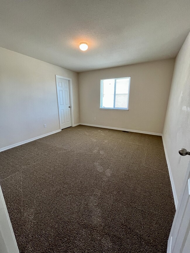 Building Photo - 7595 Fargo Dr