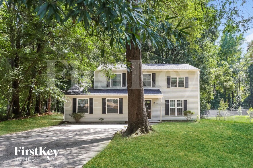 Building Photo - 7344 Berkshire Downs Dr