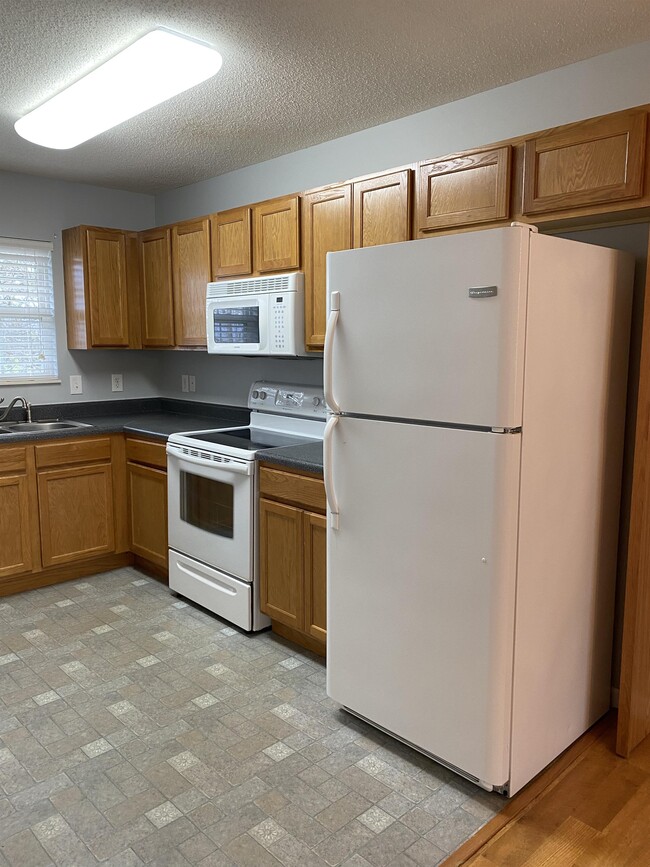 Building Photo - 2916 Patrick Ave