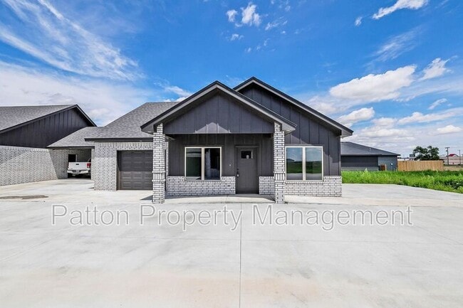 Primary Photo - 8889 Redbud Rd