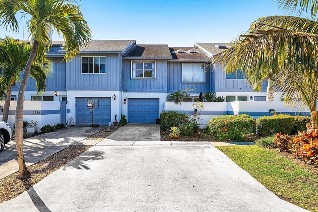 Building Photo - 2940 Florida Blvd