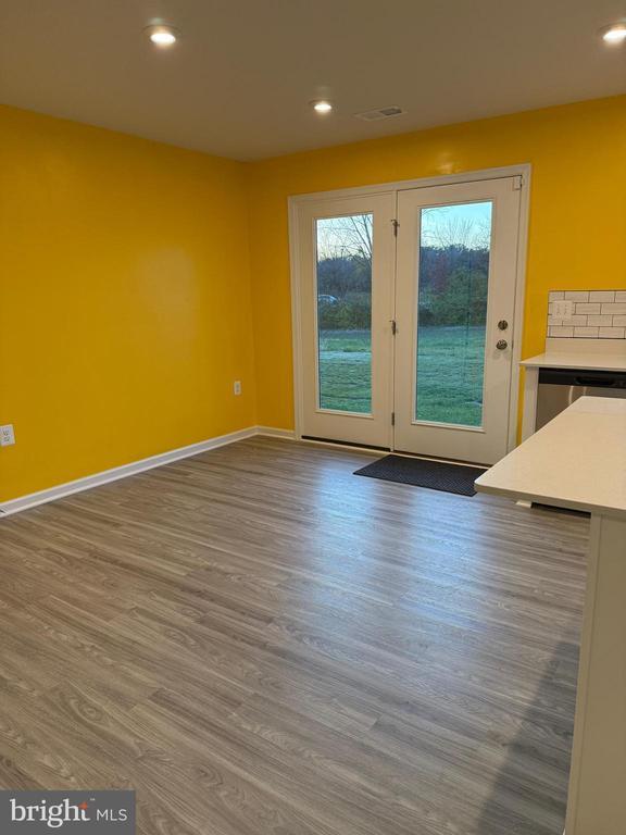 Building Photo - 179 Olympus Rd