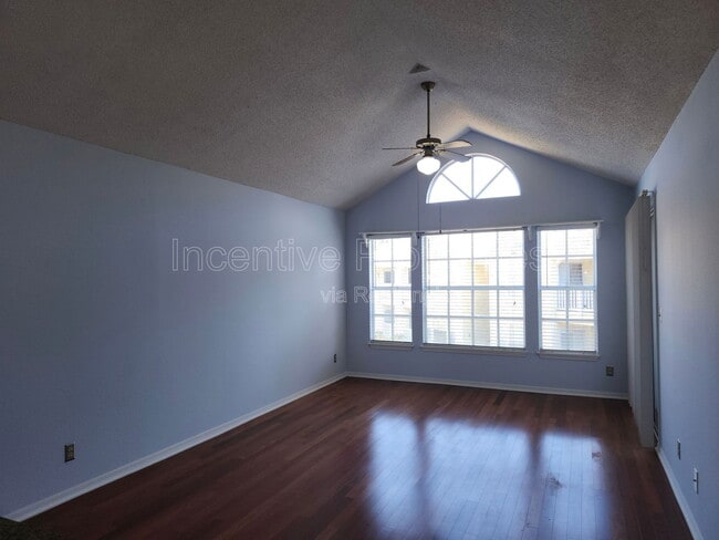 Building Photo - 1057 S Hiawassee Rd