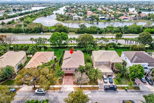 Building Photo - 1500 SW 171st Terrace
