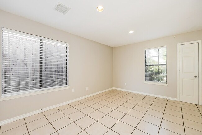 Building Photo - 4117 Cochise Dr