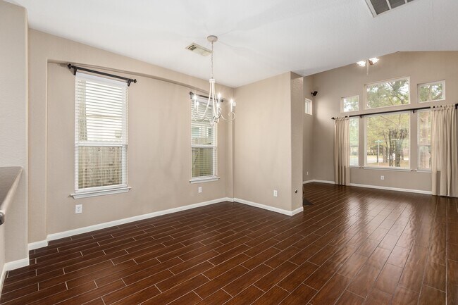 Building Photo - 17255 Mitchell Pass Ln