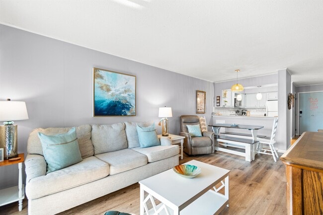 Building Photo - 9501 Maison Ct